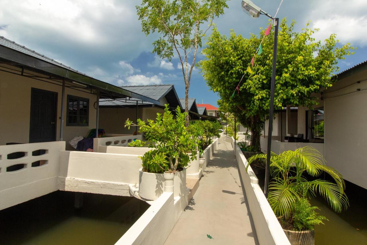 Aussieland Bungalows Lamai Beach  Bagian luar foto